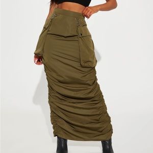 Myra utility Maxi skirt-olive